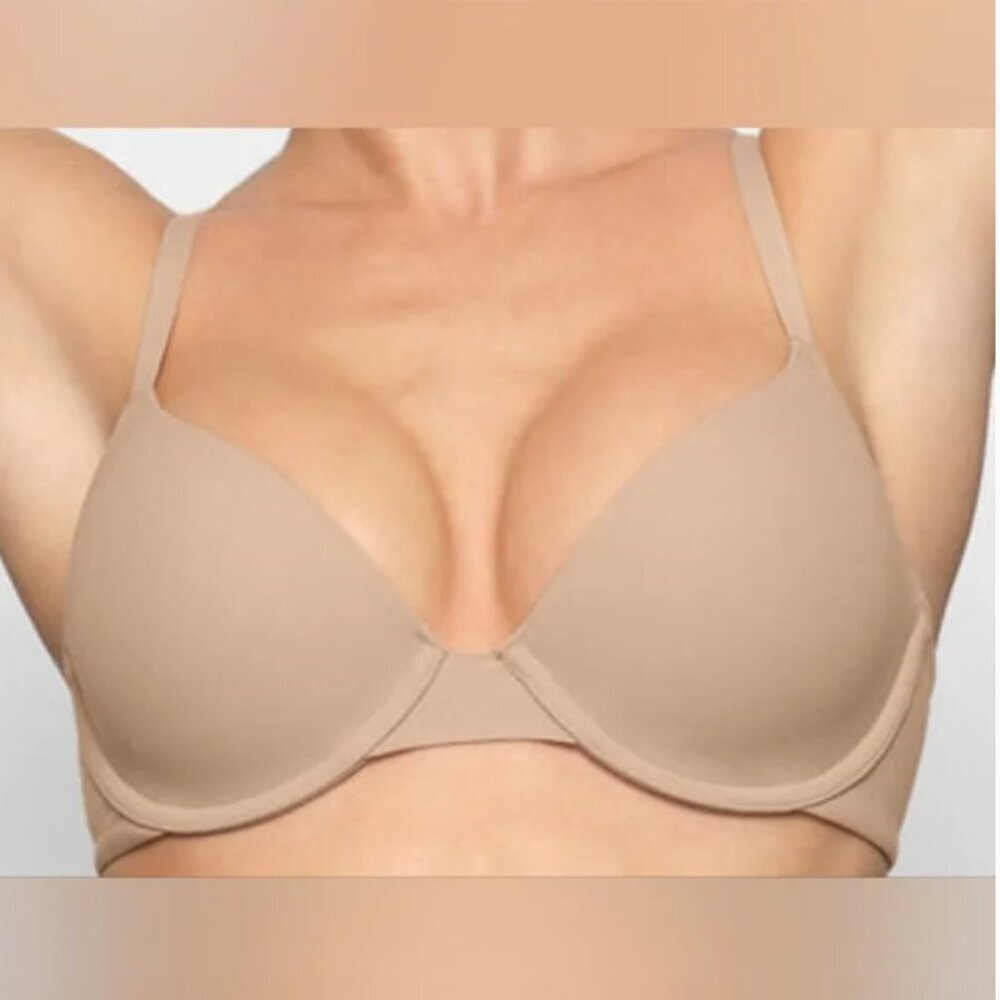 SKIMS Fits Everybody Lightly lined Underwire T-shirt Demi Bra Nude CLAY 44B